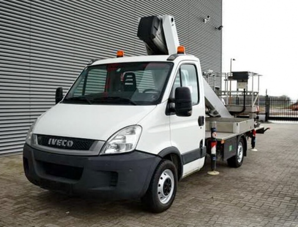 Автовышка Palfinger P220B 21,9 м на базе Iveco Daily