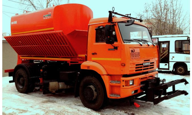 Комбинированная дорожная машина КО-829Д1