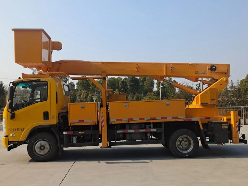 Автовышка Keeyak SCS5091JGKQL6 19 м на базе Isuzu Elf