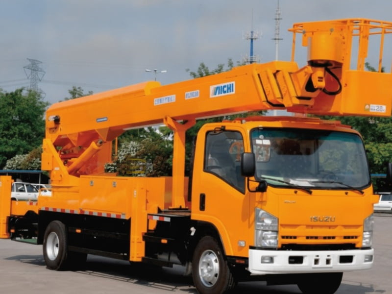 Автовышка AICHI HYL5103JGKQ60 28,8 м на шасси ISUZU ELF